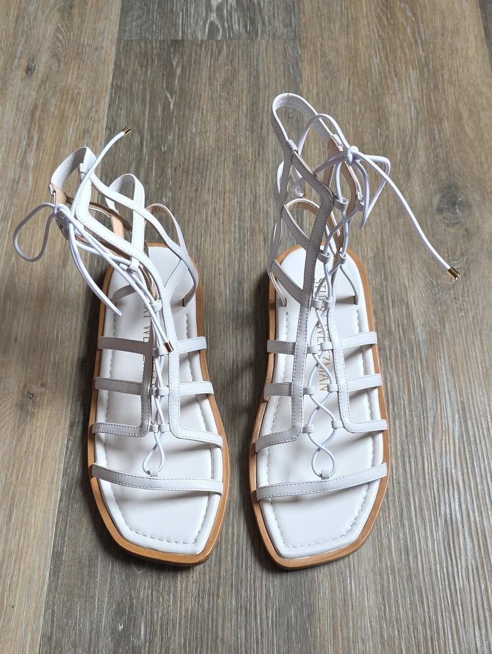 NWOT Stuart Weitzman Kora White Lace-Up Strappy Gladiator Sandals